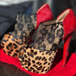 $595 CHRISTIAN LOUBOUTIN  AERONOTOC 160 EURO 37.5